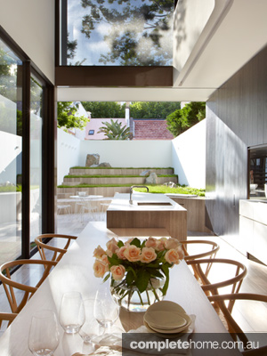Tusculum Residence Dining-Close