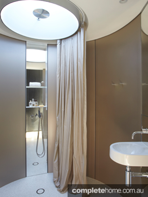Tusculum Residence Round Shower