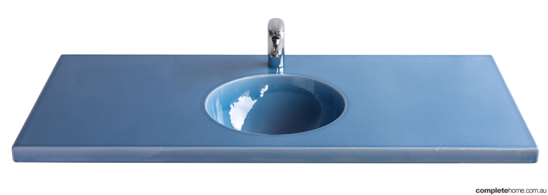 kidsbathroombluesink4