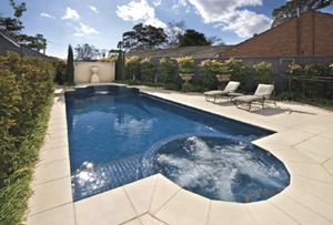Classic pool design - Completehome Classic pool design - Completehome